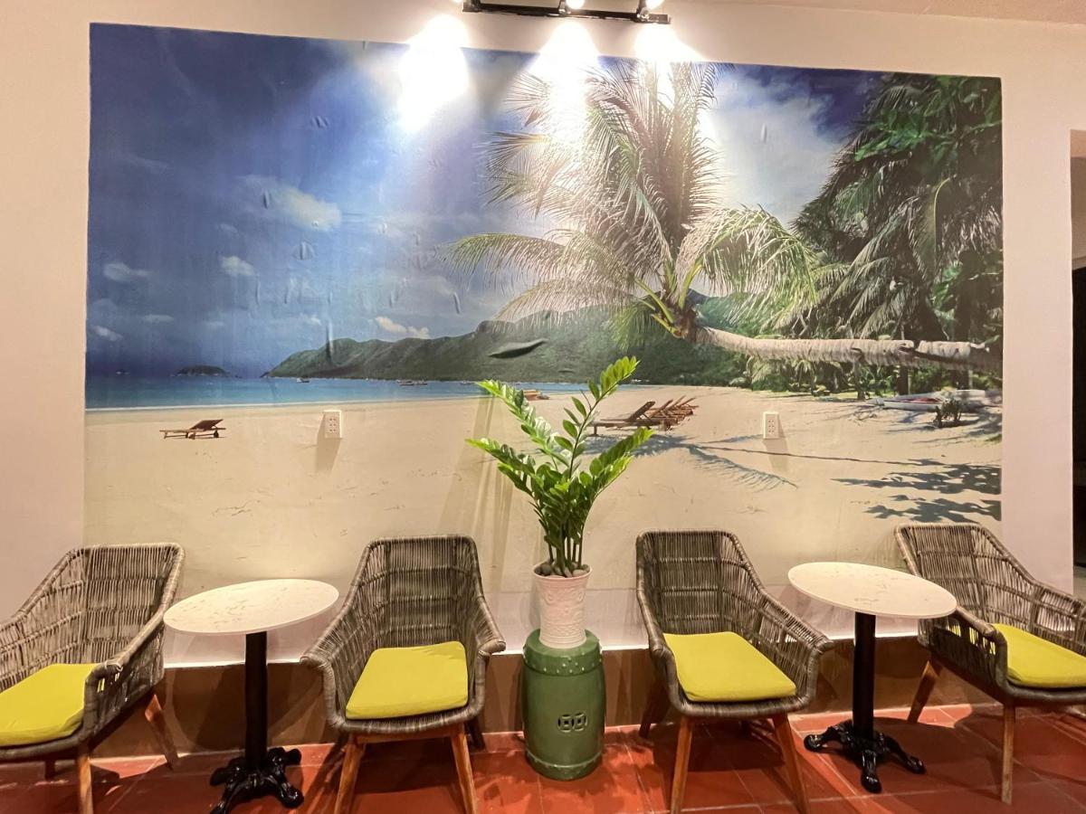 Huong Dao 2* Chi Khu Co Ong