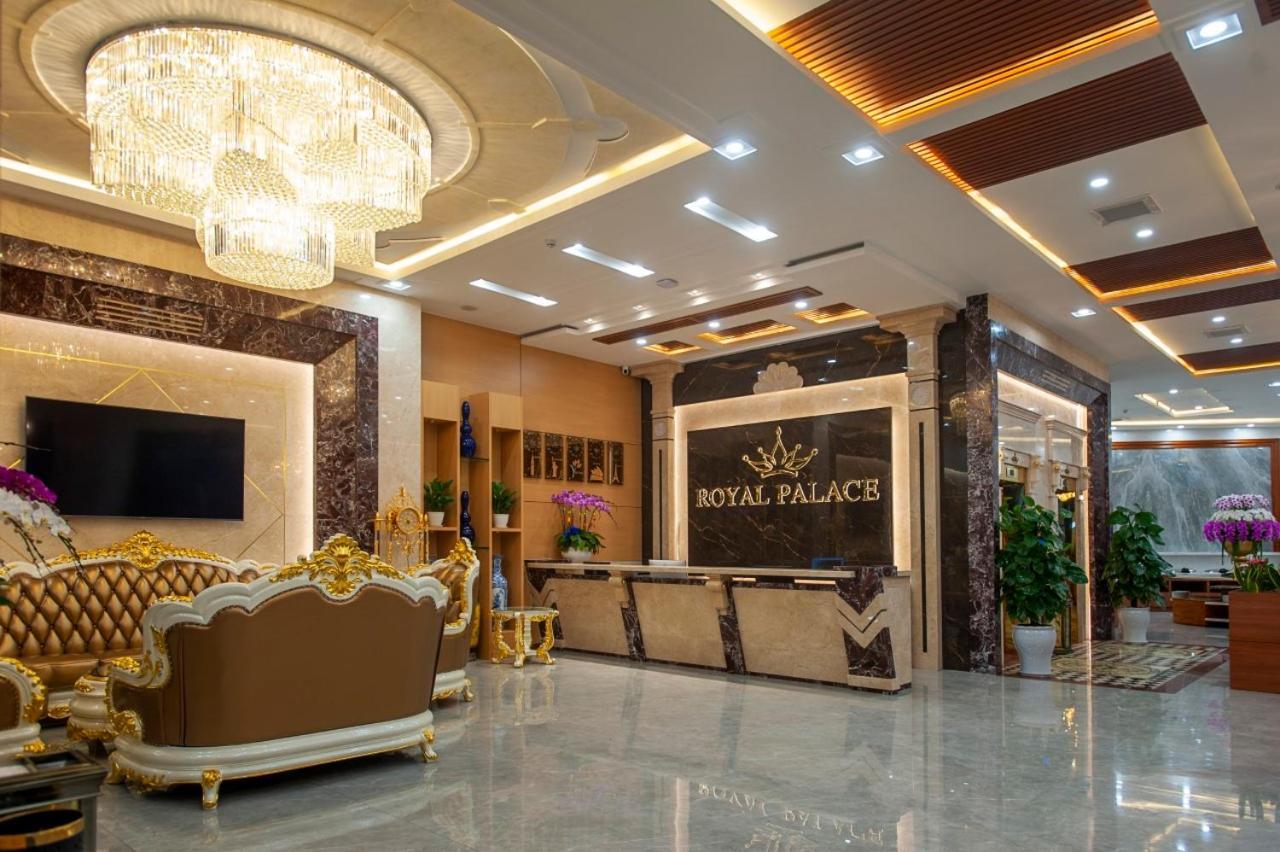 Royal Palace 3*