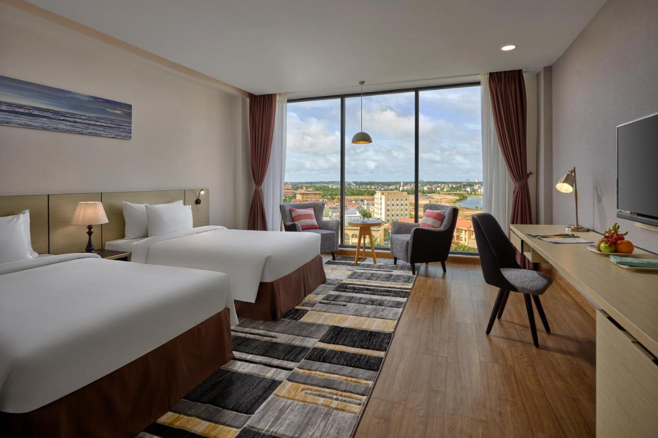 Hotel Khach San Sam Quang Binh 4*