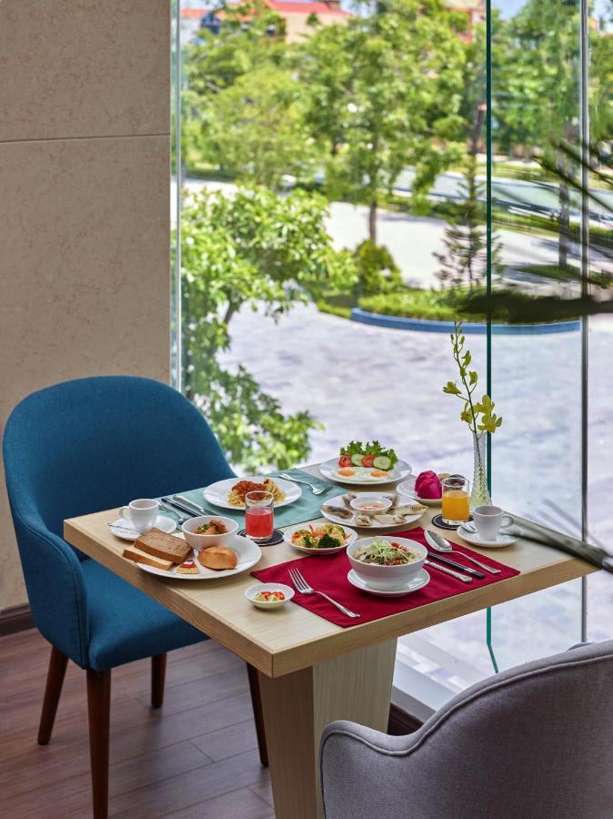 Hotel Khach San Sam Quang Binh 4*