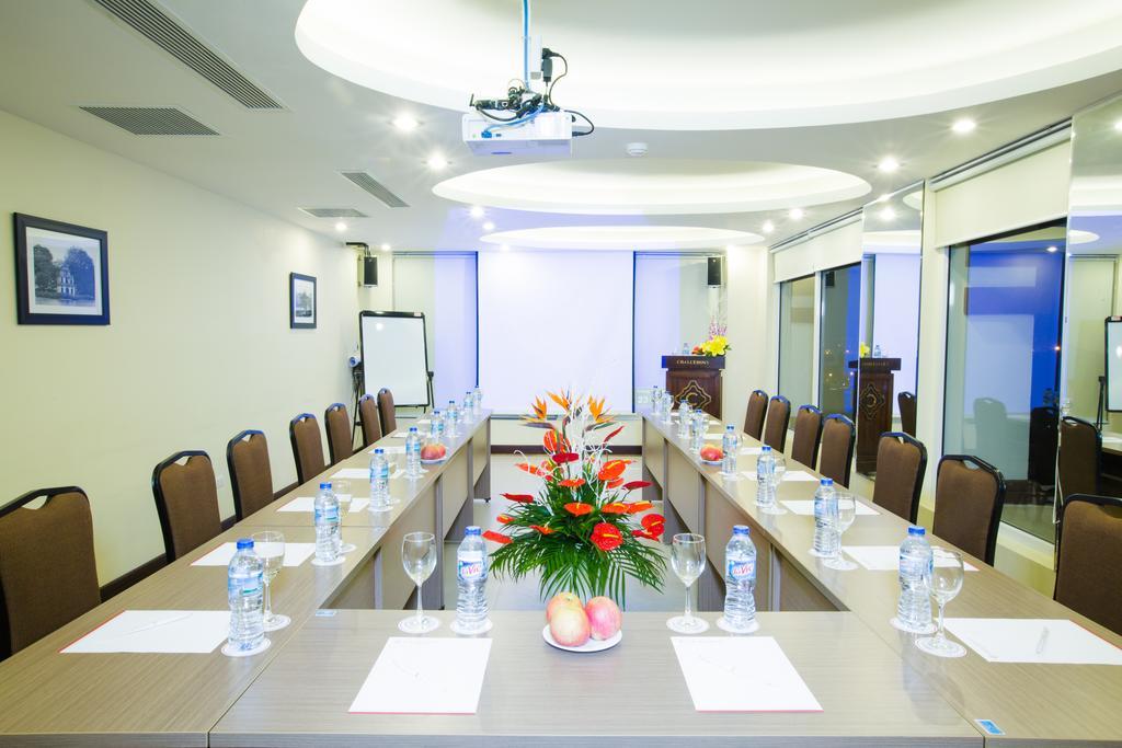 Chalcedony Grand Hotel