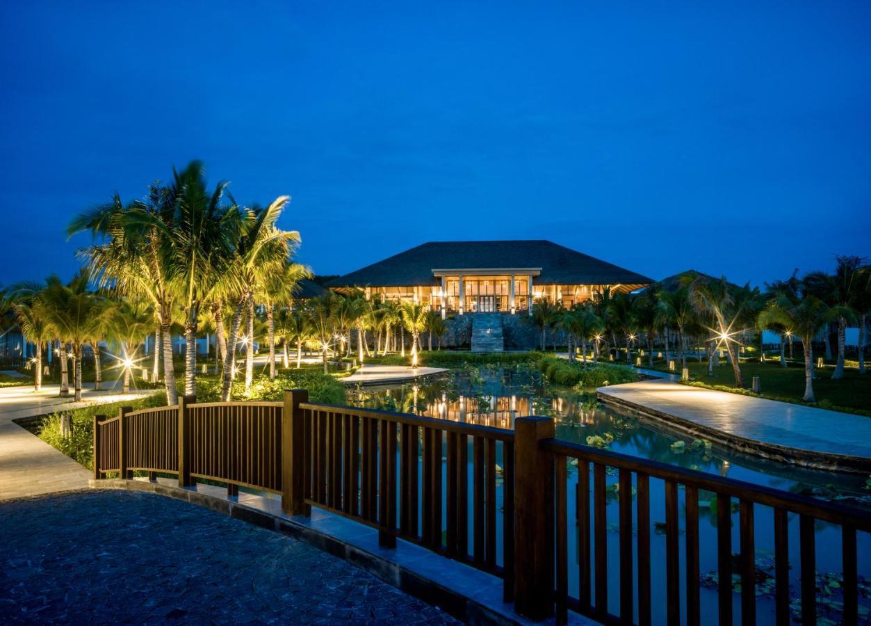 New World Resort
