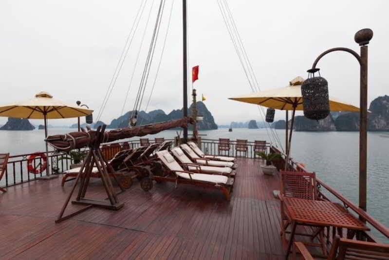  Heritage Line Violet Cruise - Halong Bay & Lan Ha Bay