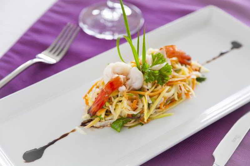 Heritage Line Violet Cruise - Halong Bay & Lan Ha Bay  5*