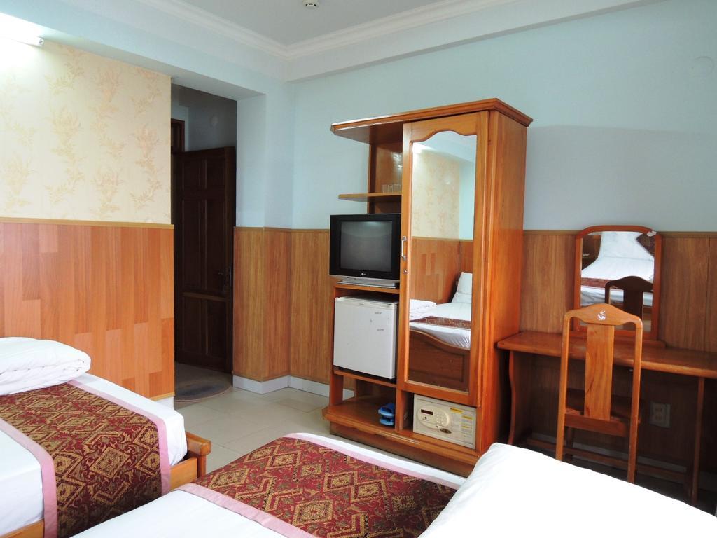 Hotel Quang Vinh 2*