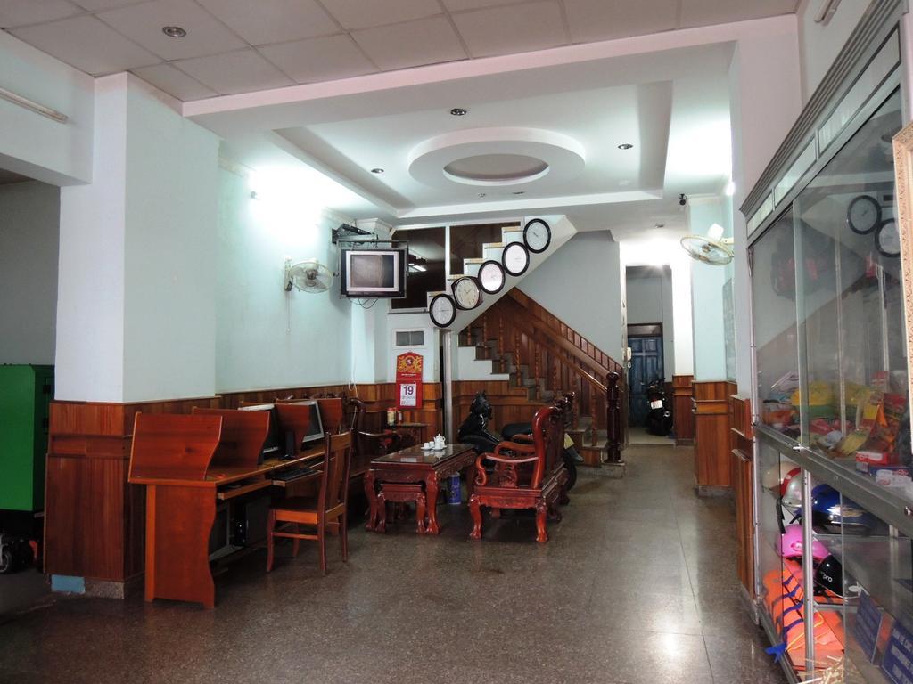 Hotel Quang Vinh