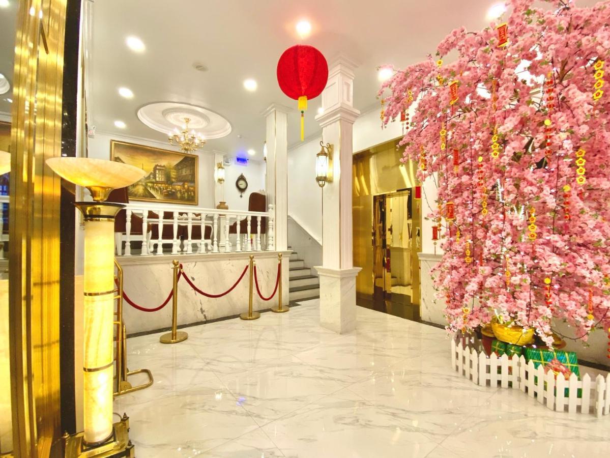 Tulip View Khách sạn 3*
