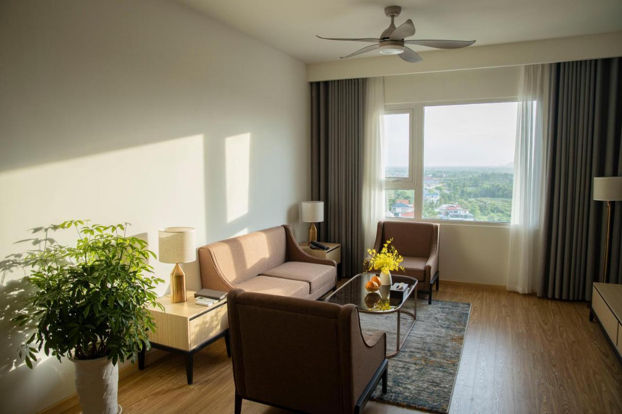 Hotel Pearl River