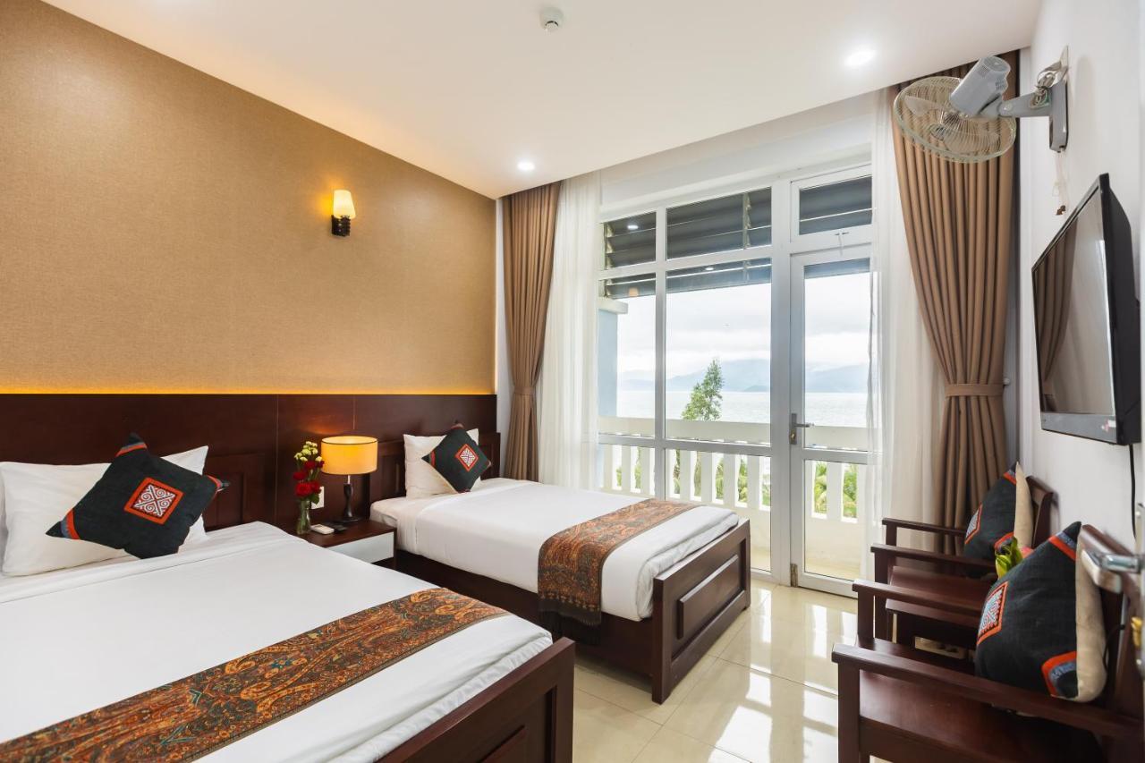 Hotel Navy 3*