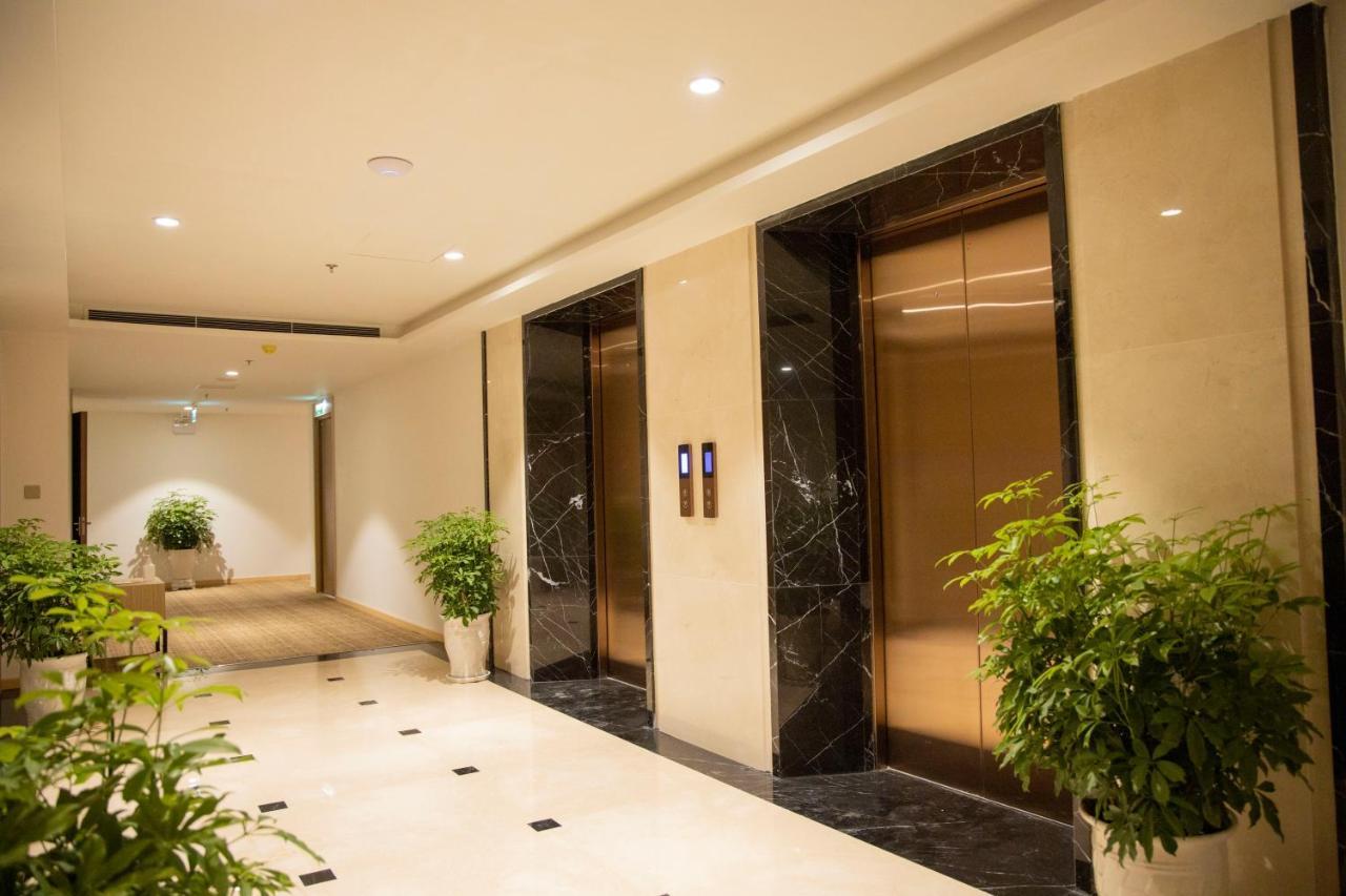 Pearl River Hotel 5*