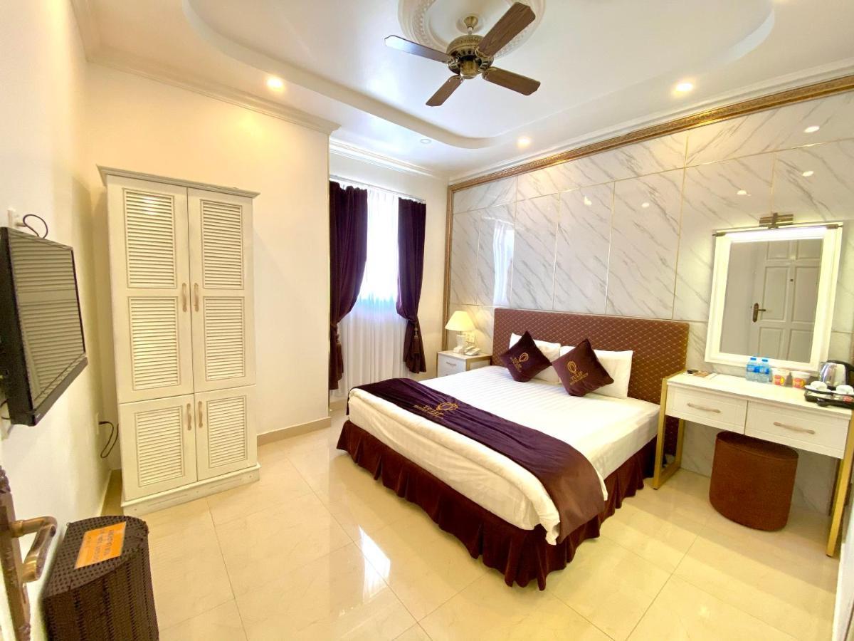 Tulip View Khách sạn 3*