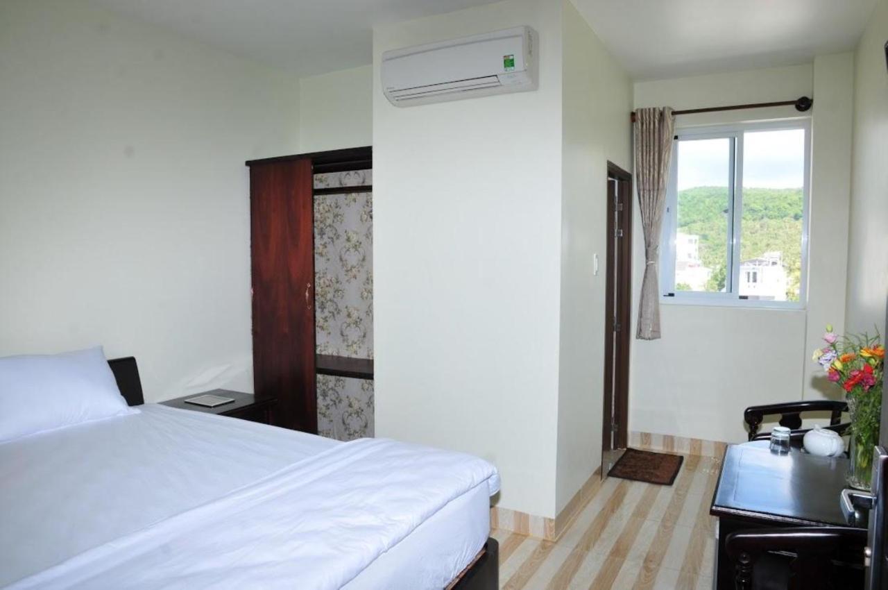 Tung Huong Hotel 2*