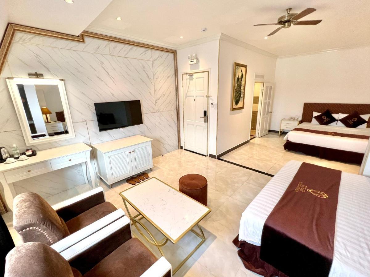 Khách sạn Tulip View 3*
