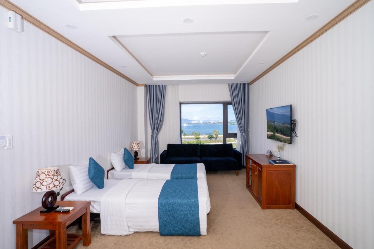 Navy Hotel Cam Ranh