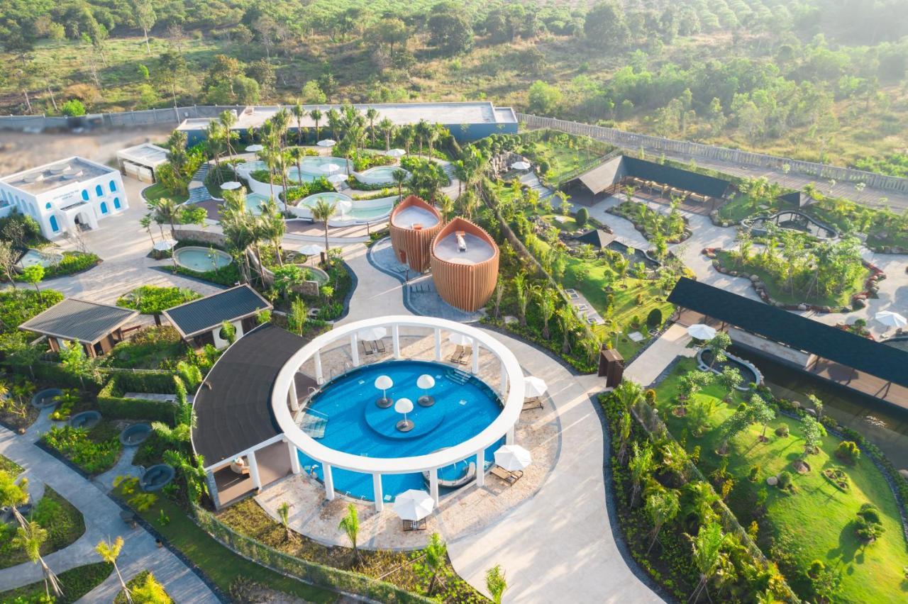 Minera Hot Springs 4* Binh Chau
