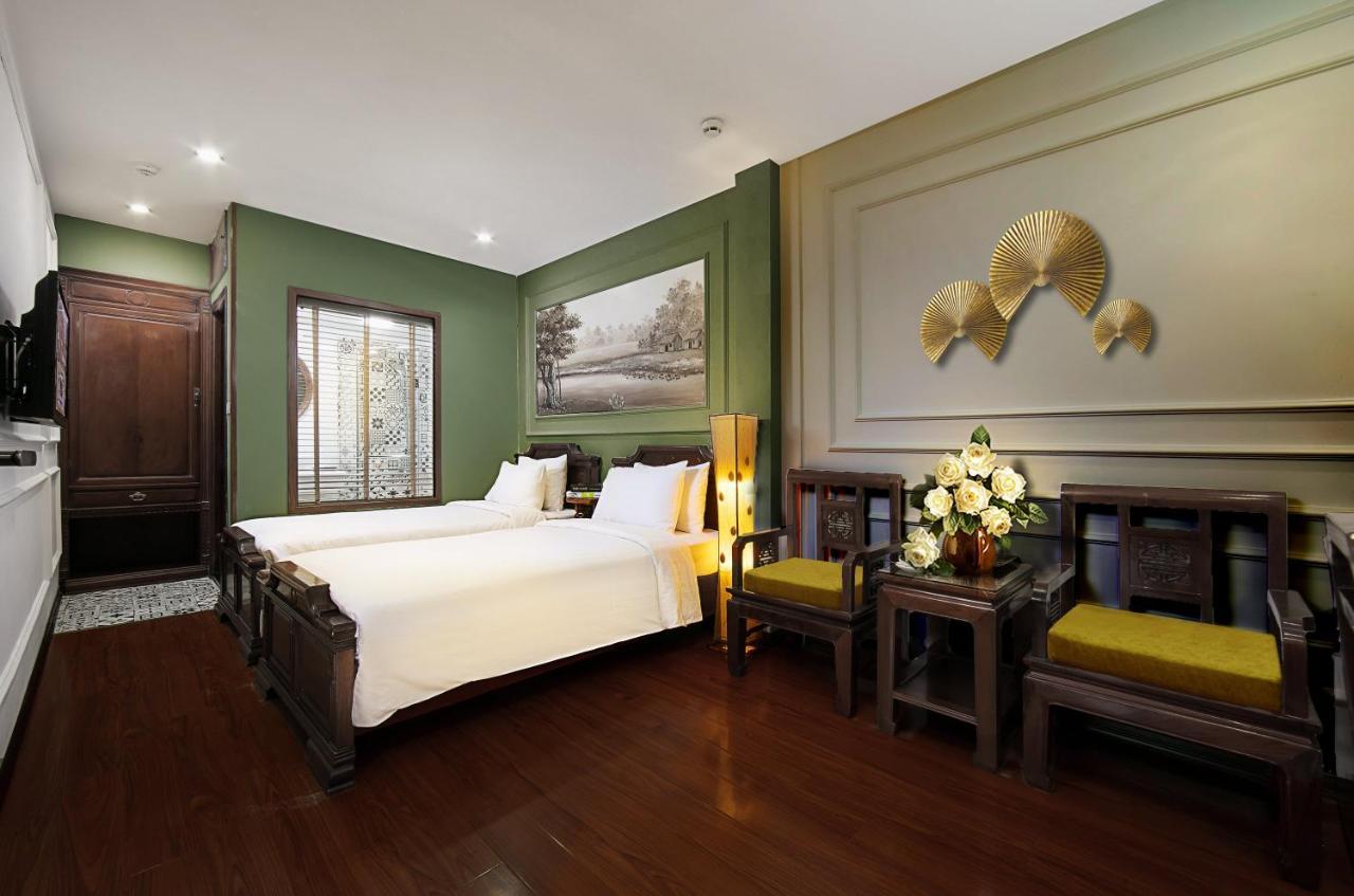 Sunshine Hotel 3*