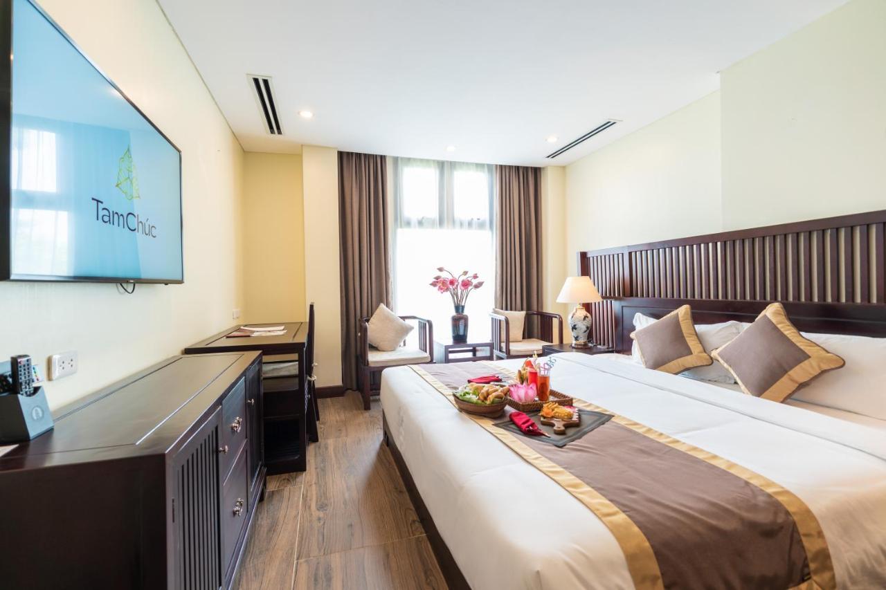 Tam Chuc Complex Hotel 3*