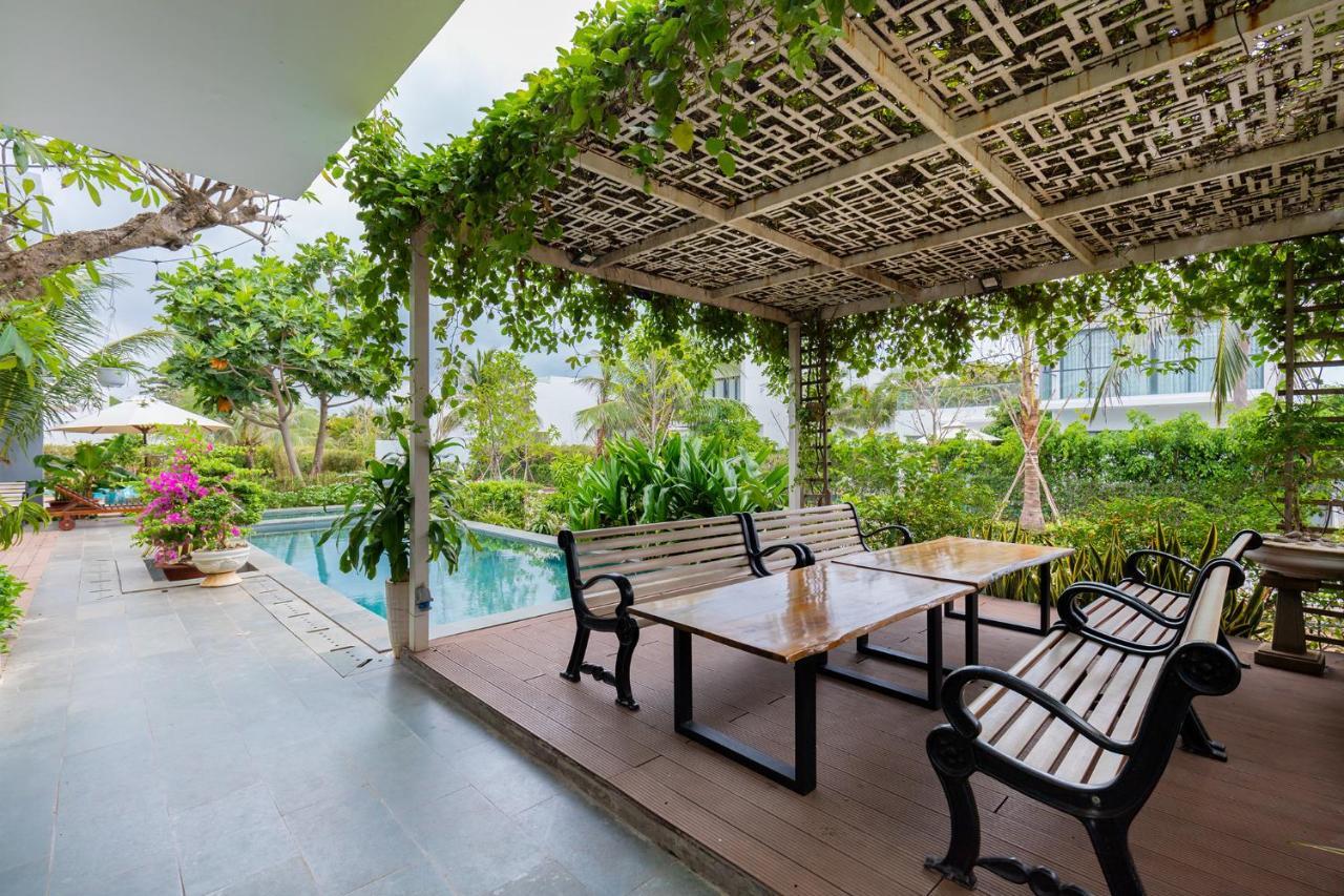 Aria Resort, The Sea By 10m,bien Va Ho Boi Rieng Villa