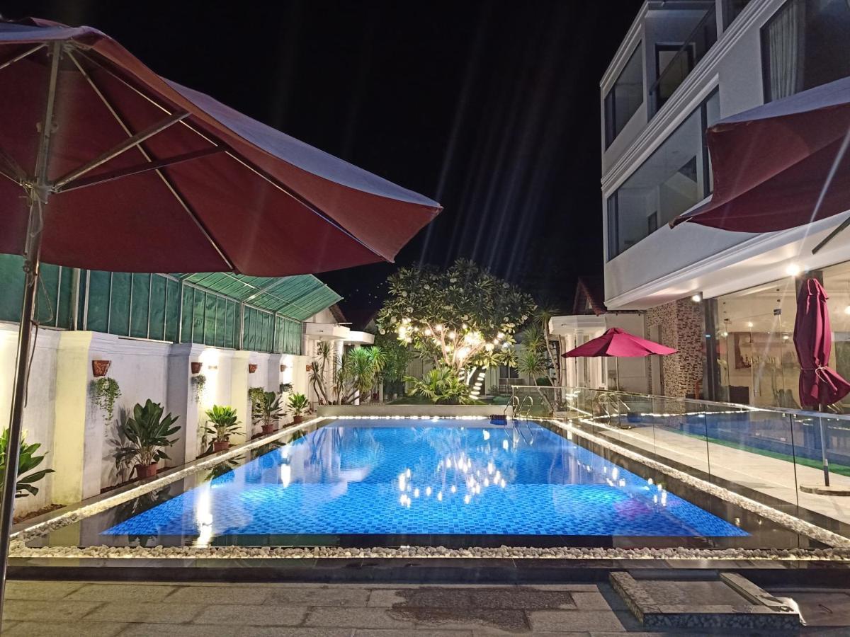Homestay Dragon Bay *