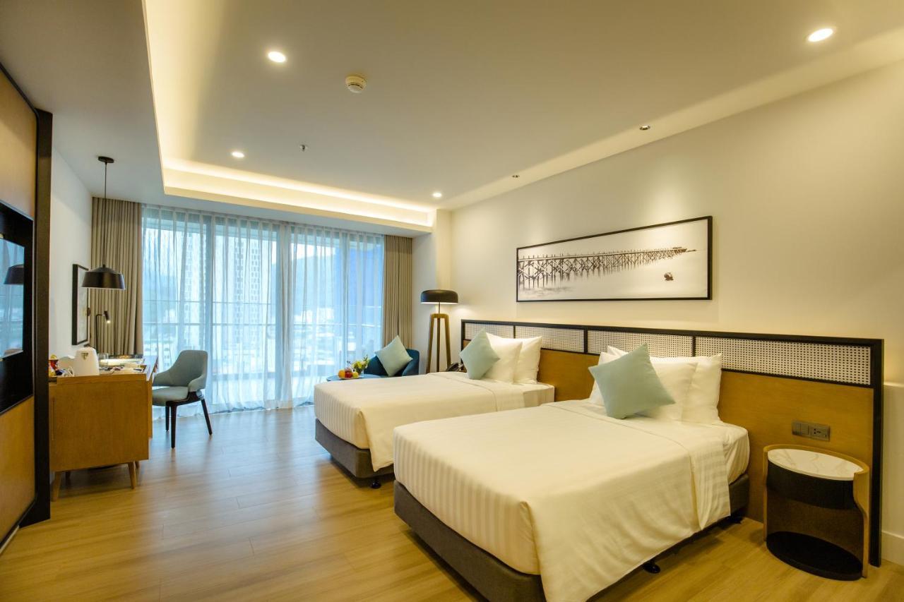 Flc Hotel