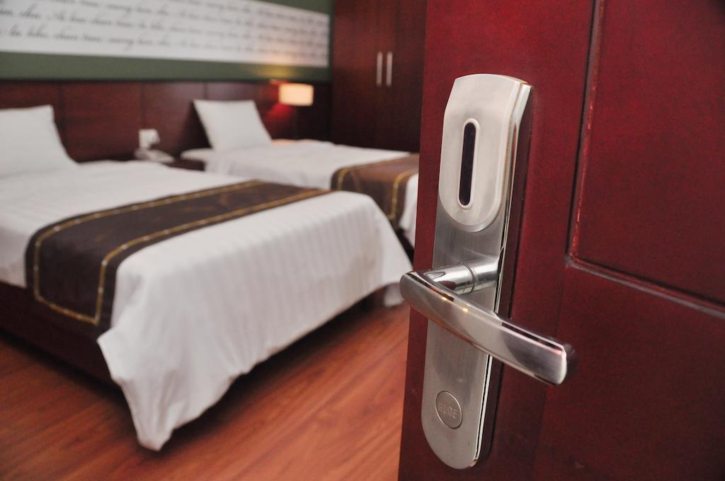 Golden Summer Hotel 3*