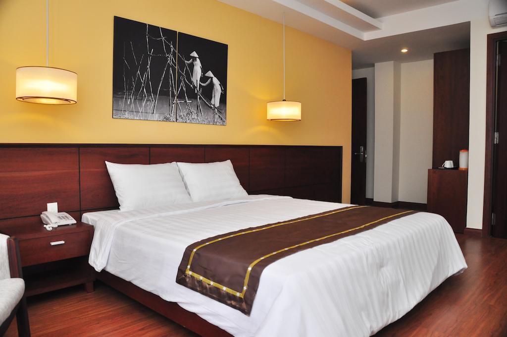 Hotel Golden Summer 3*