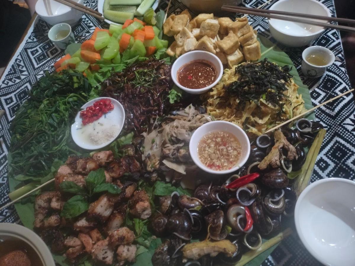 Truong Huy * Mai Châu