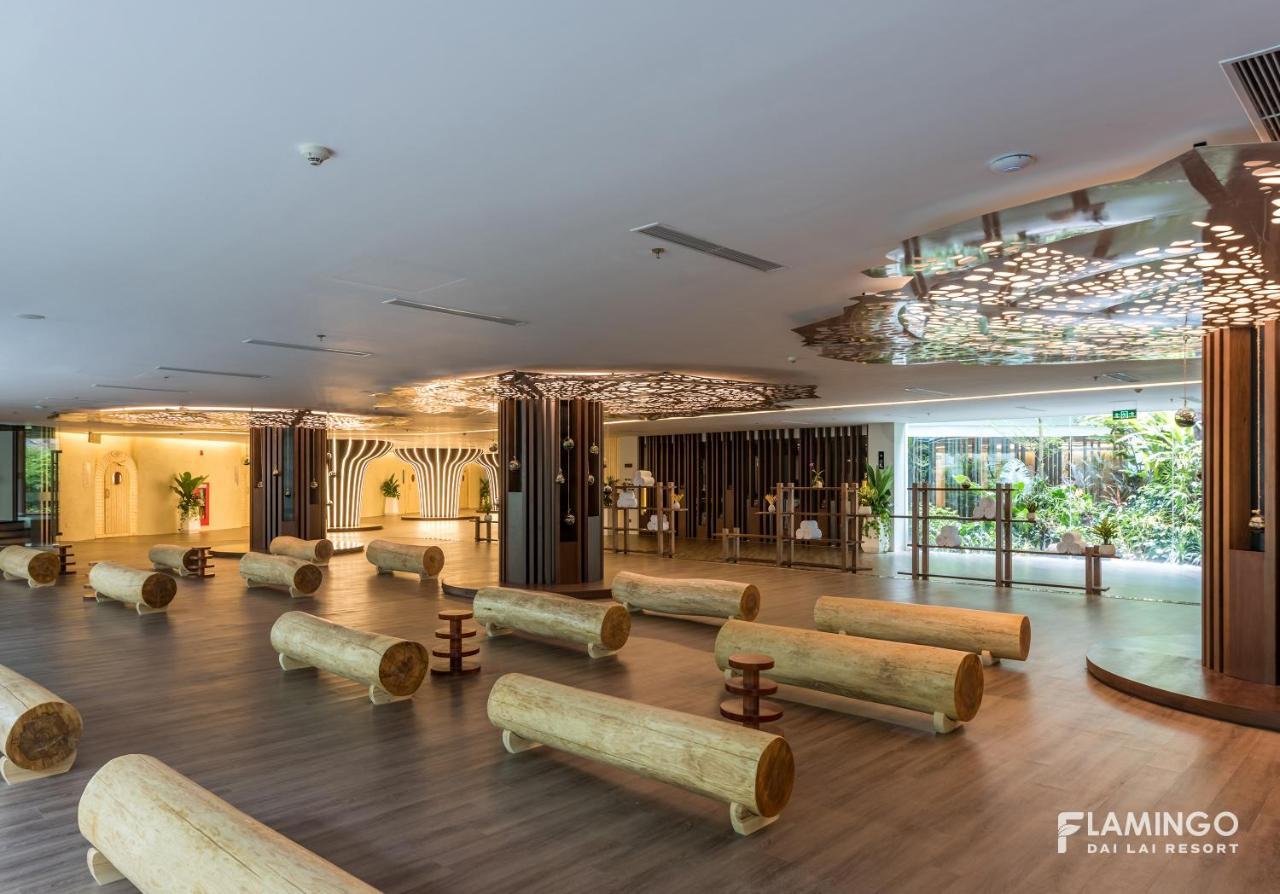 Flamingos Dai Lai - Luxury * Ngoc Quang