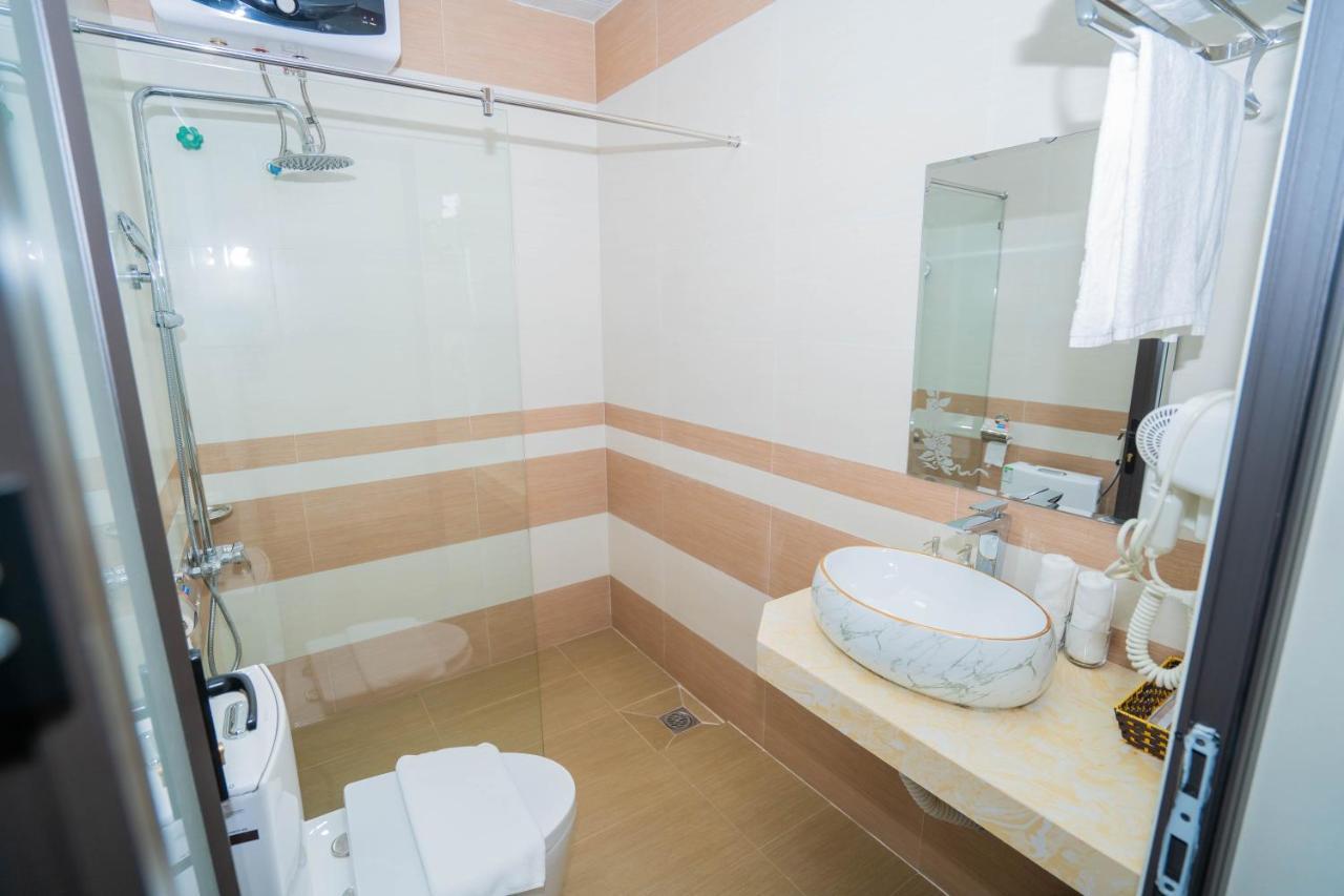 Khach San Hoang Yen Hotel