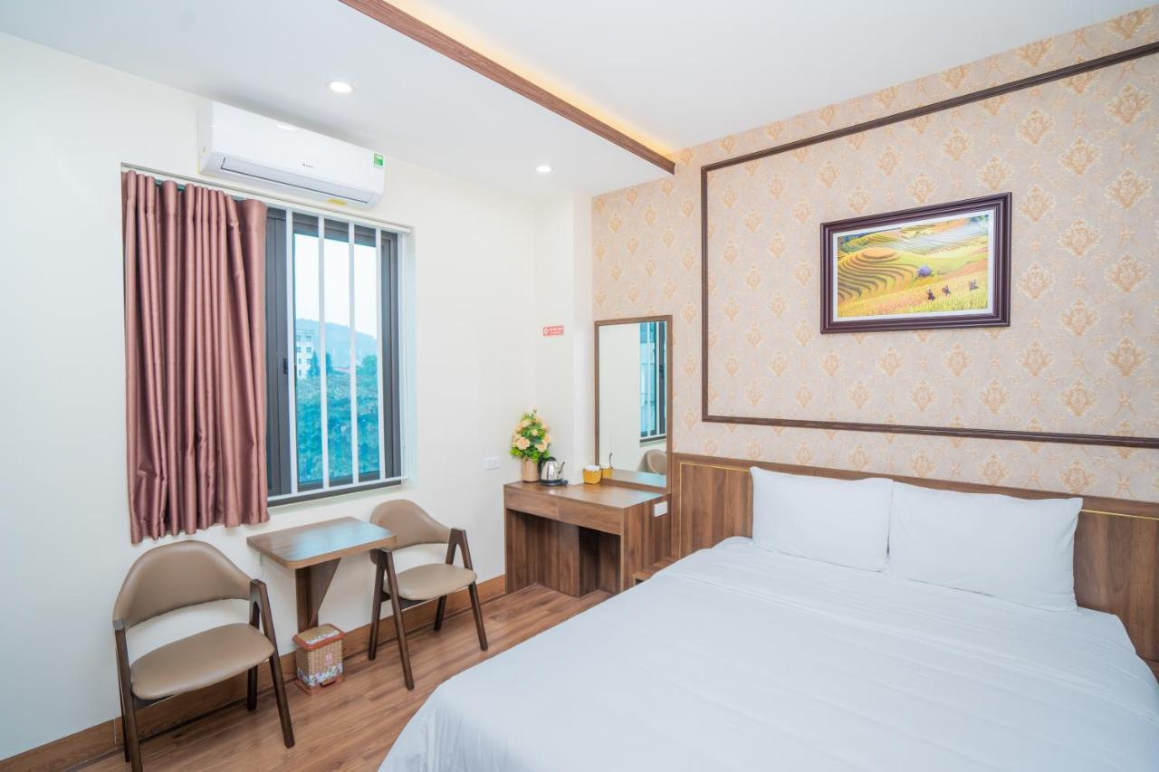 Khach San Hoang Yen Hotel