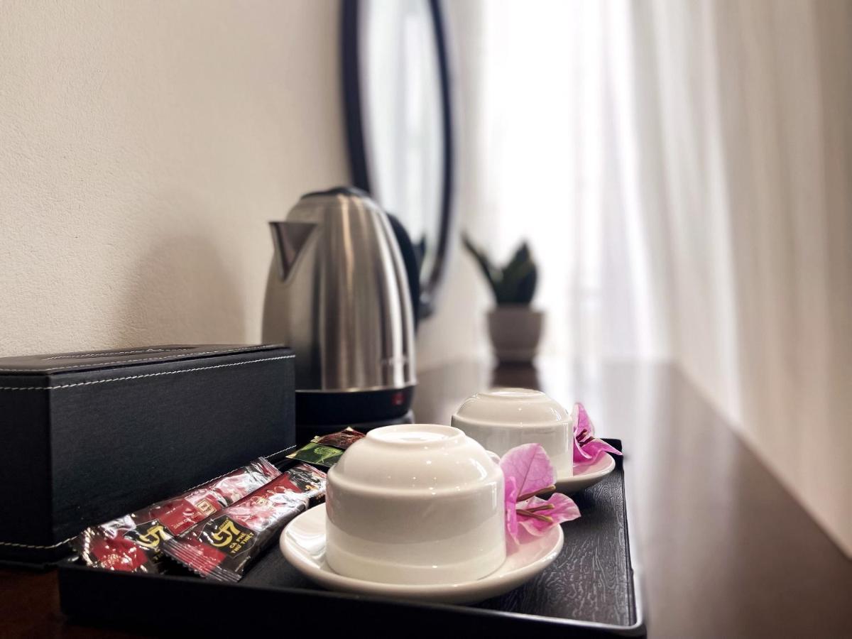 Elysinam Boutique Khách sạn 3*