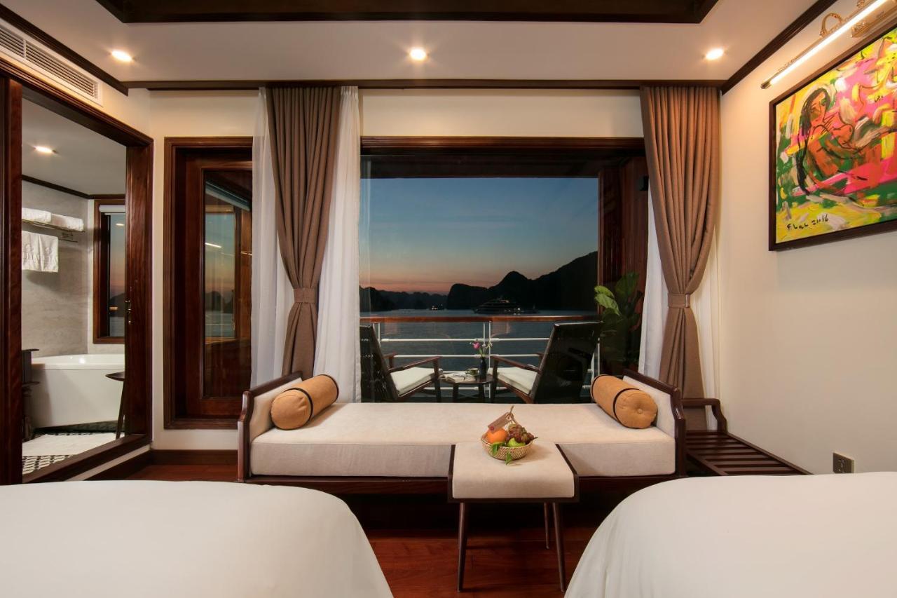 Heritage Cruises Binh Chuan Cat Ba Archipelago 