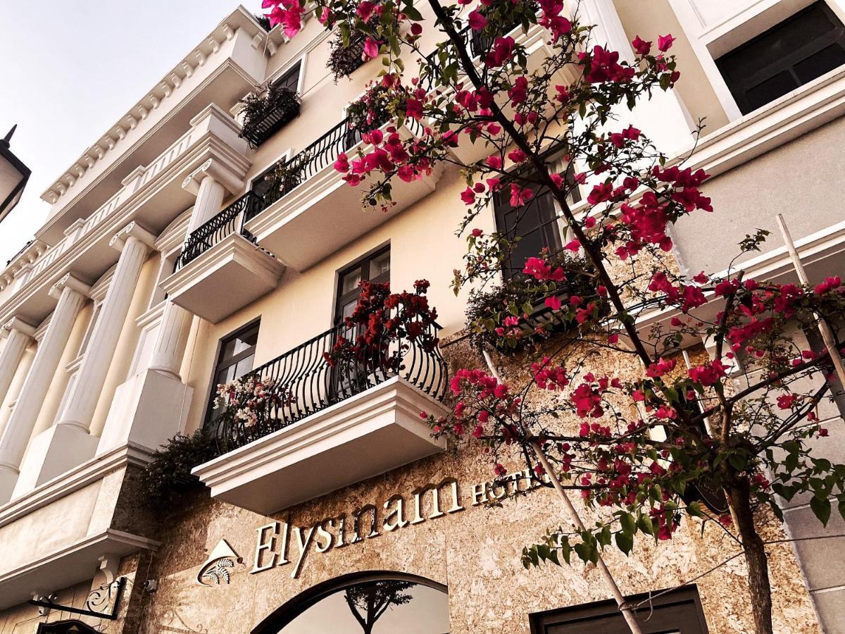 Elysinam Boutique Khách sạn 3*