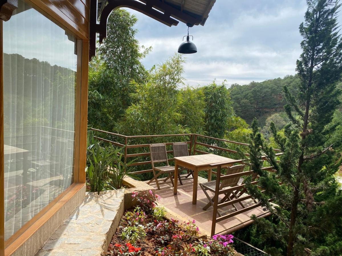 Zen Valley Resort 3*