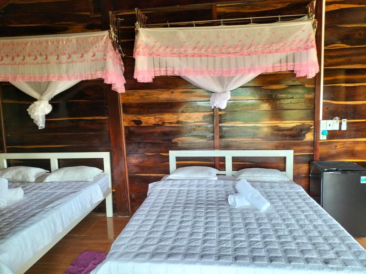 Resort Rice Straw Lodge-