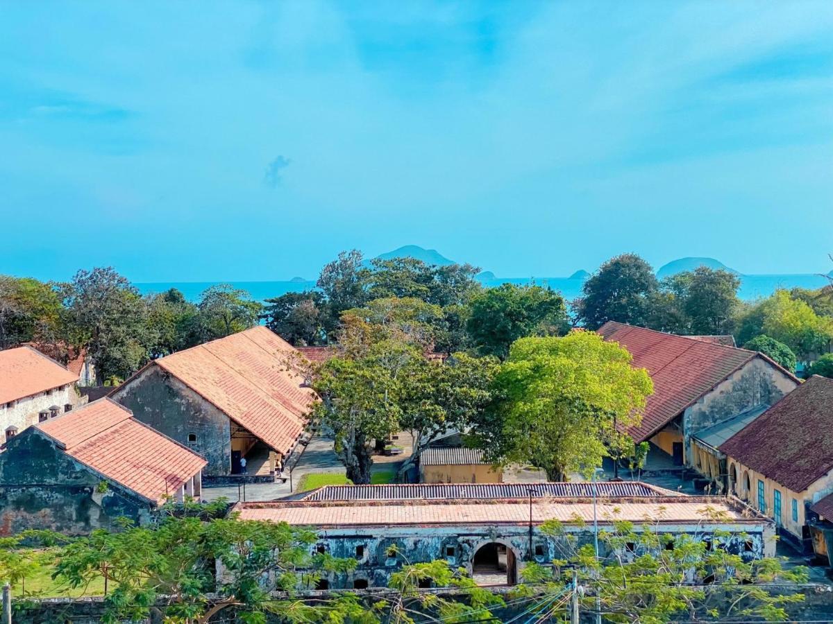 Huong Dao Hotel 2*