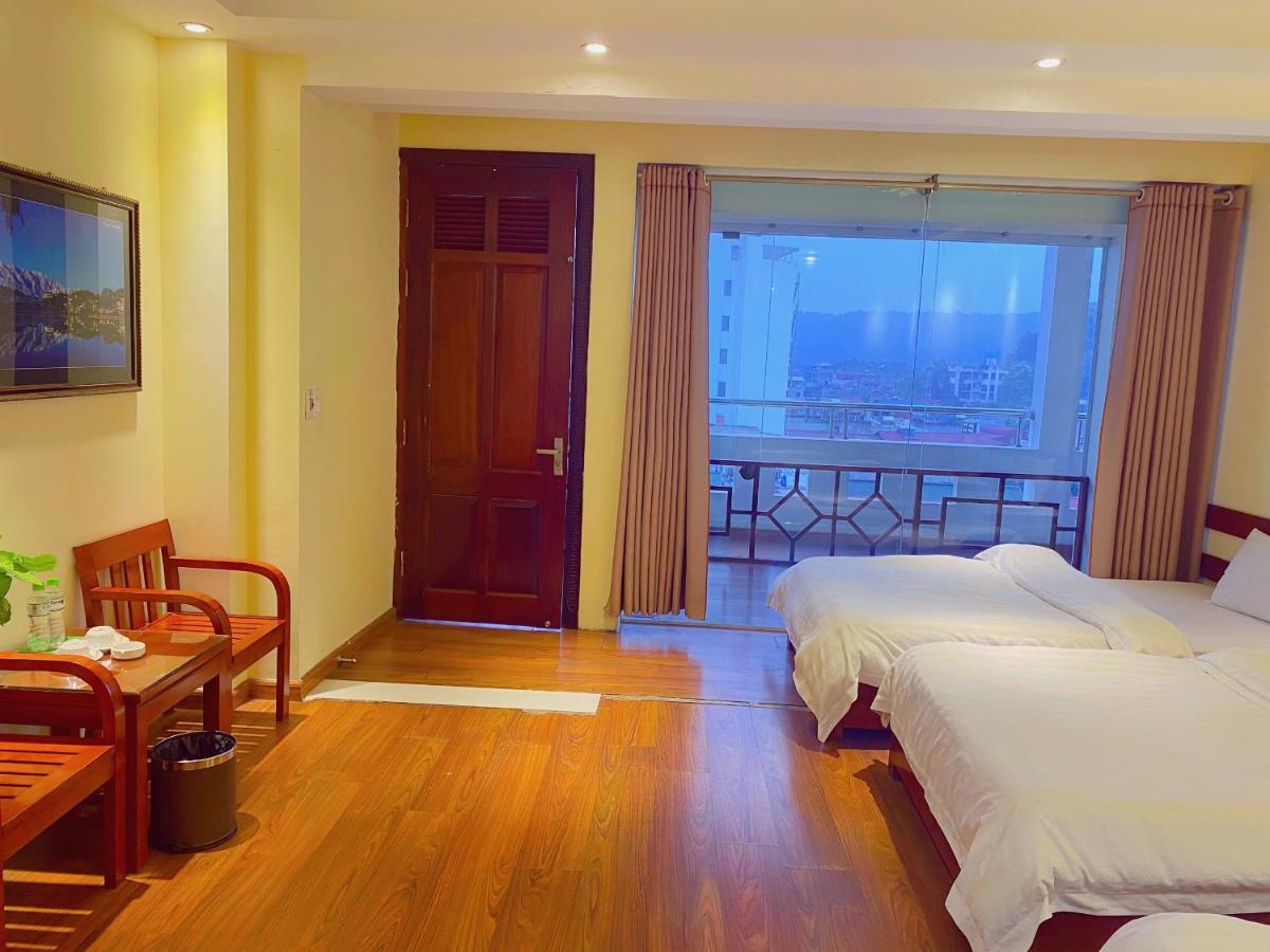 Sen Trang Hotel 2*