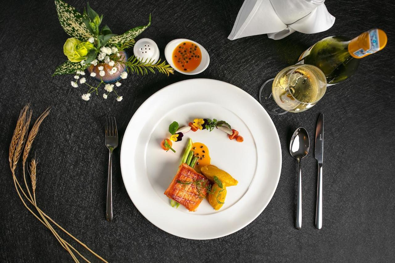Hotel The Tray Phong