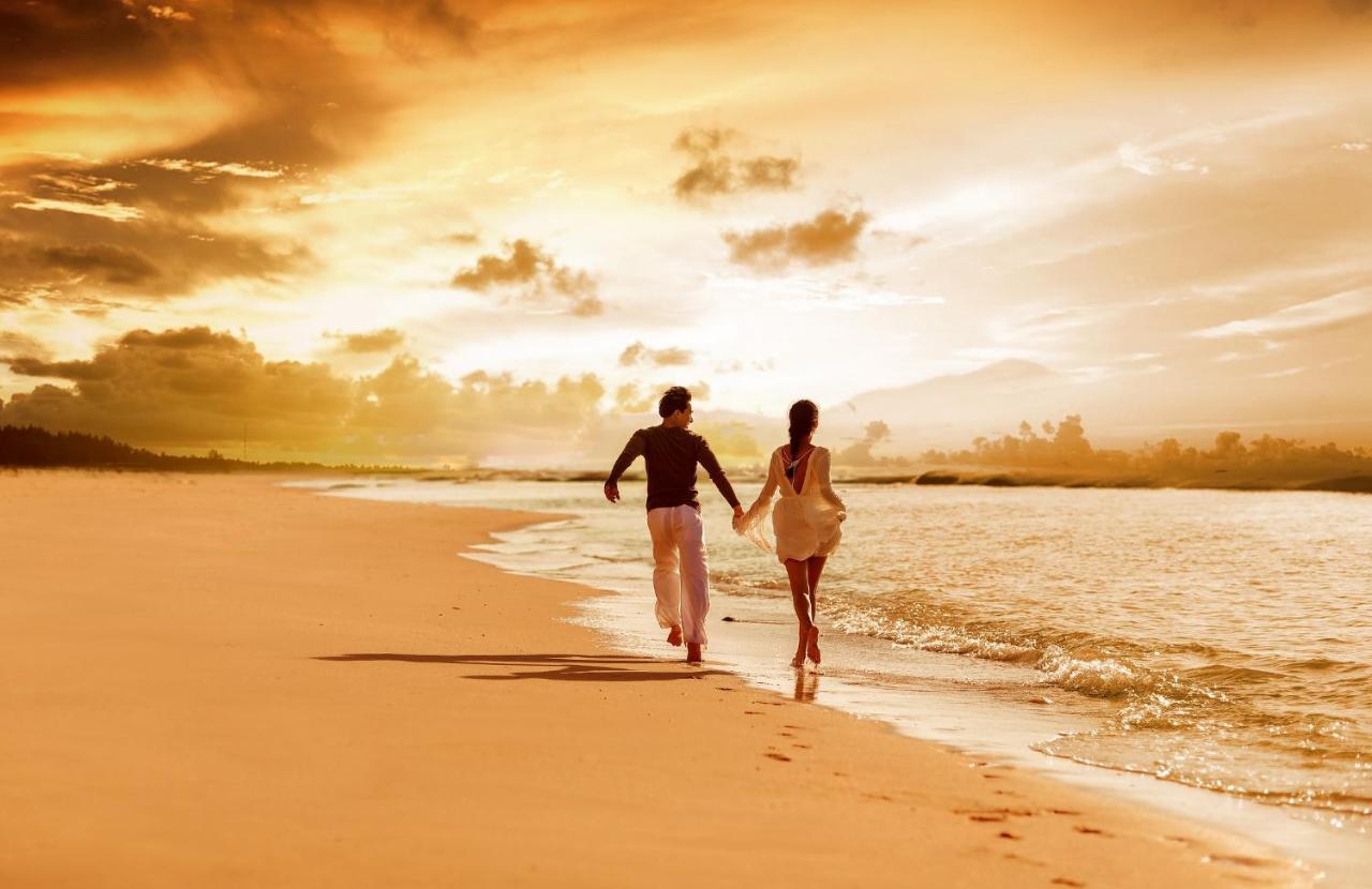 By Ihg