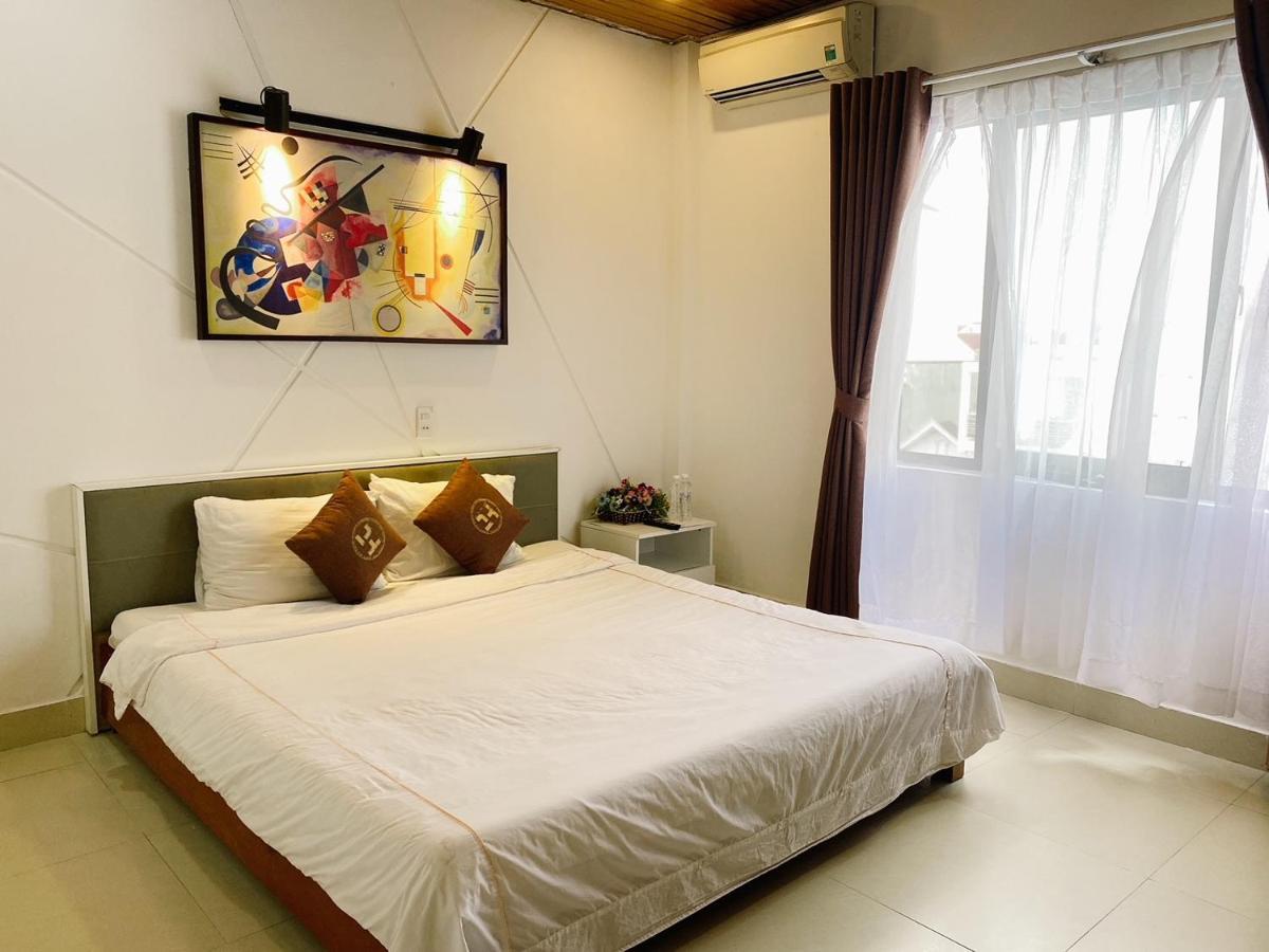 Hotel Poetic &
