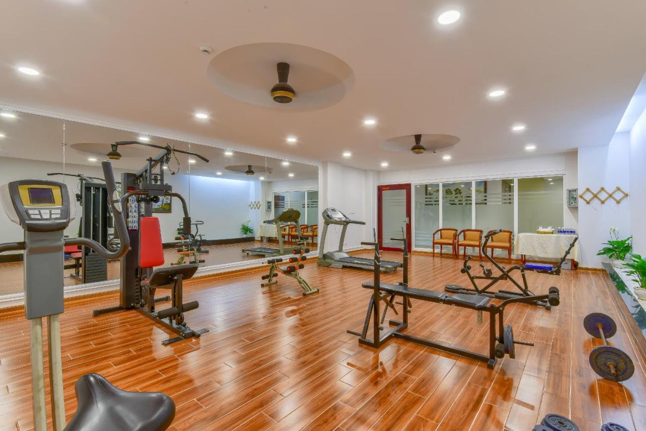 Hotel Khach San Park