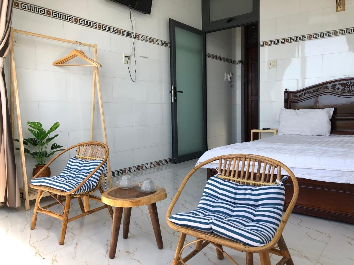 Hotel Khach San Hoang Phu Dao Phu Quy *