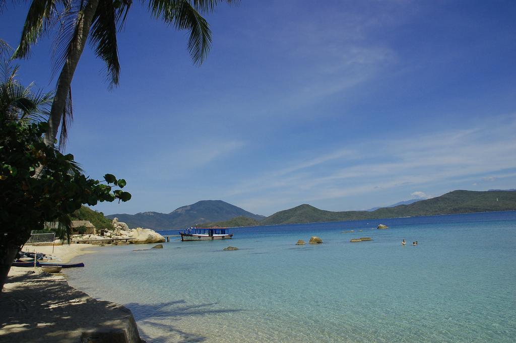Whale Island Resort