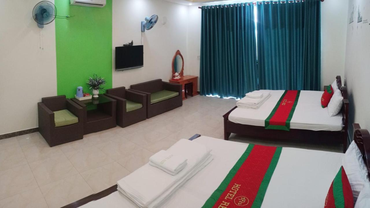Hotel Red Con Son Island