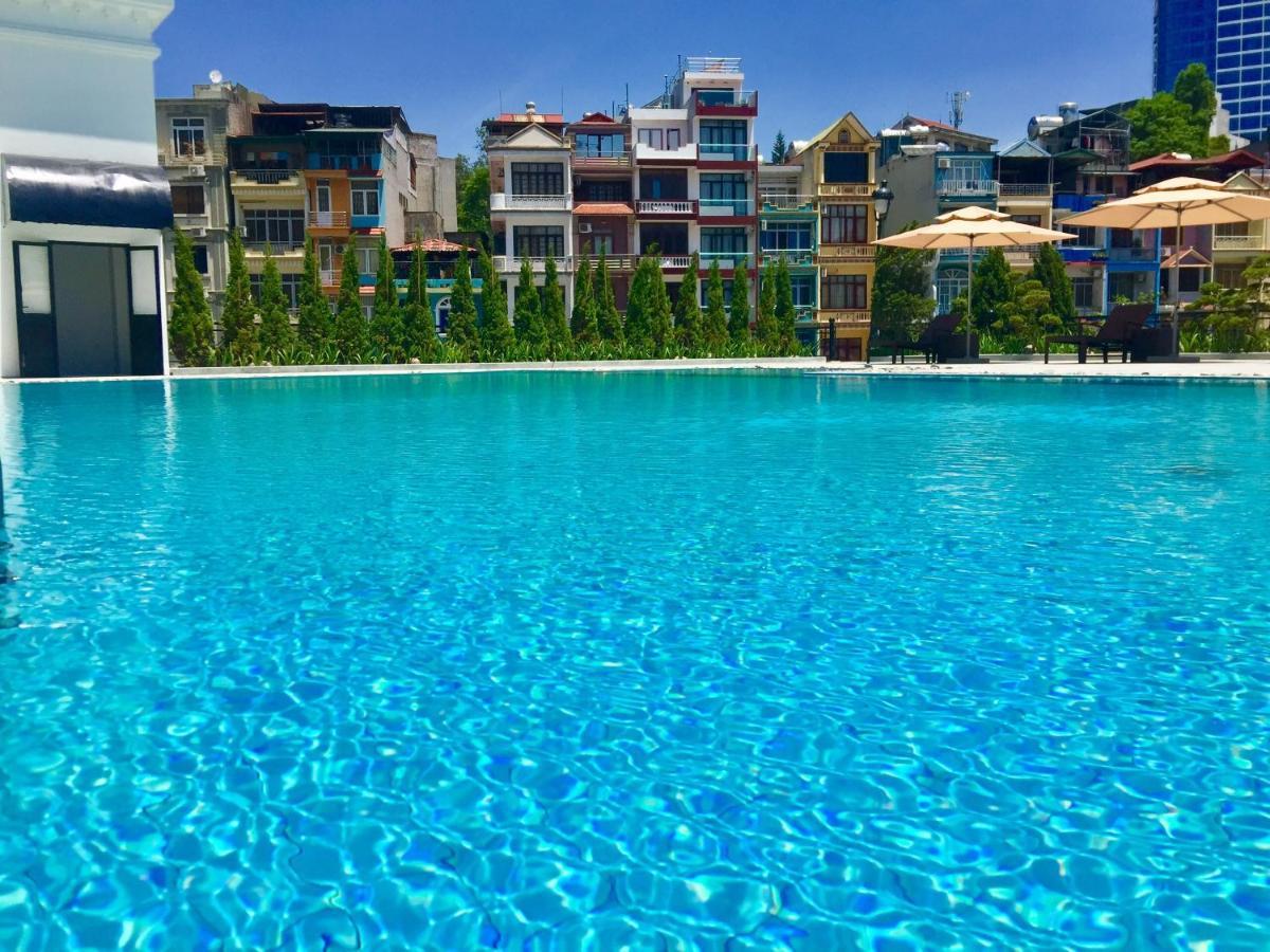 Dream Khách sạn 4*