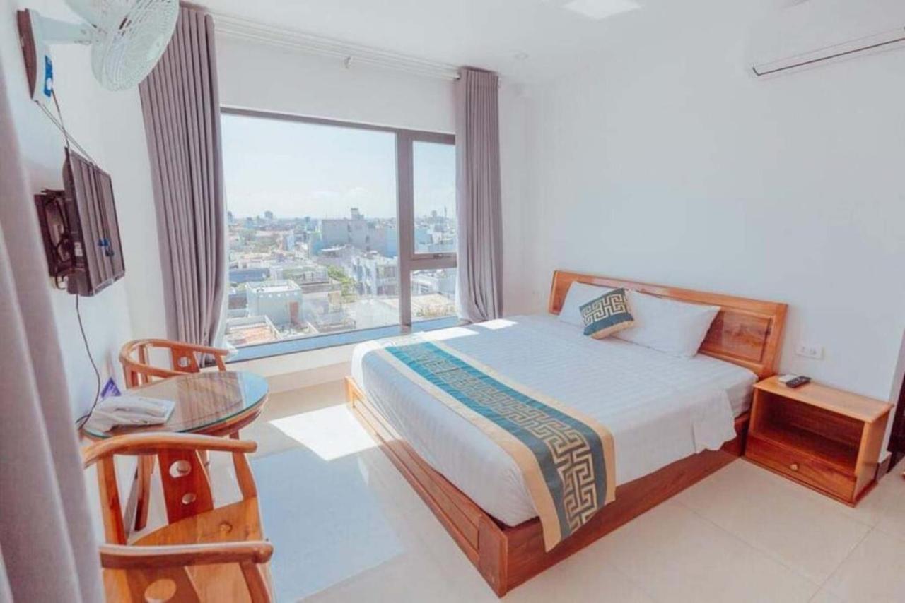 Luxury Phú Yên Khách sạn Tuy Hoà