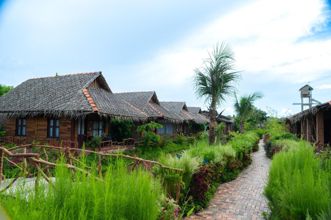 Mekong Silt lều