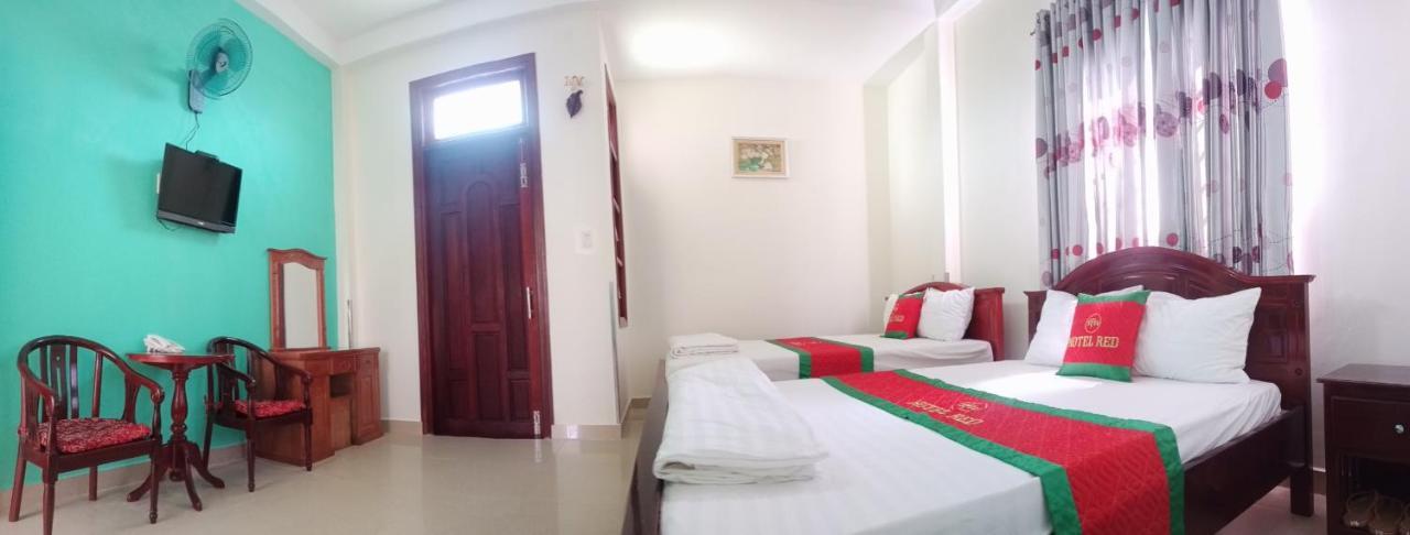 Hotel Red 2*