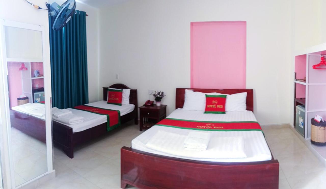 Hotel Red 2*
