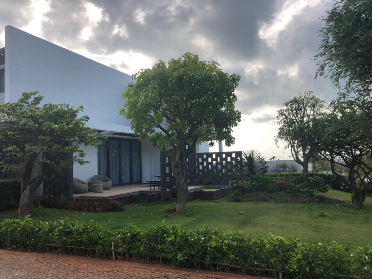 Villa Oceanami & Club Long At 1, 3, 4 Bedroom & 5, 6 Bedroom Beachfront Private Pool *